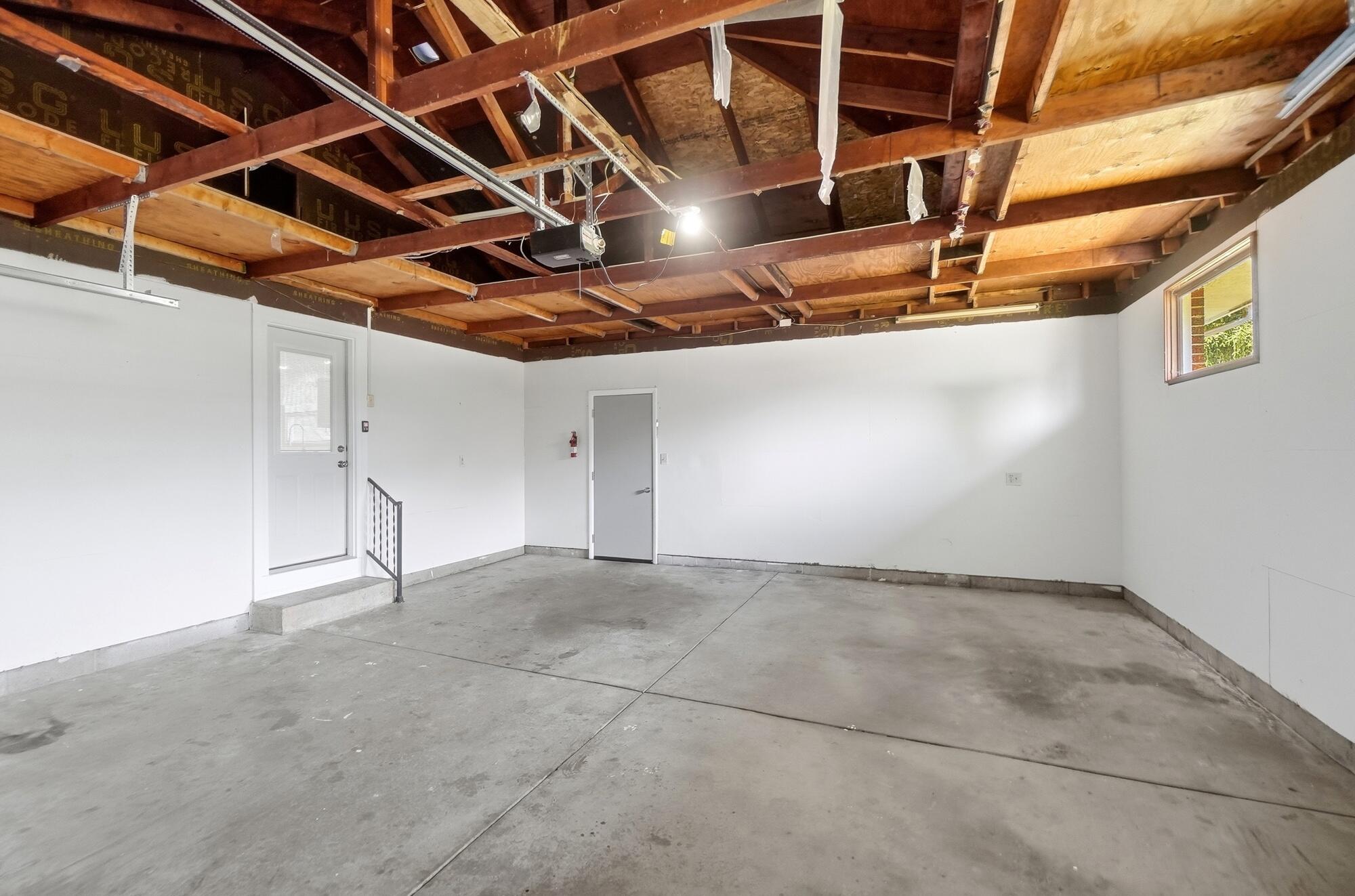 4209 Helena, Springfield, Ohio 45503