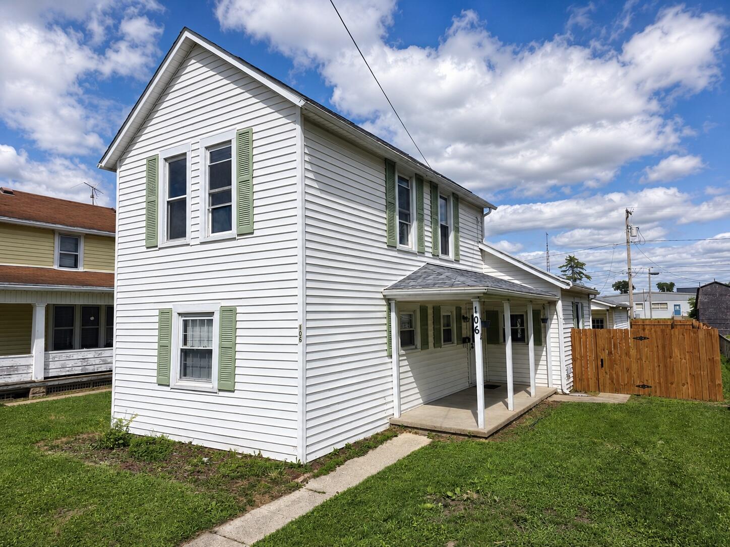 106 Snyder, Springfield, Ohio 45504