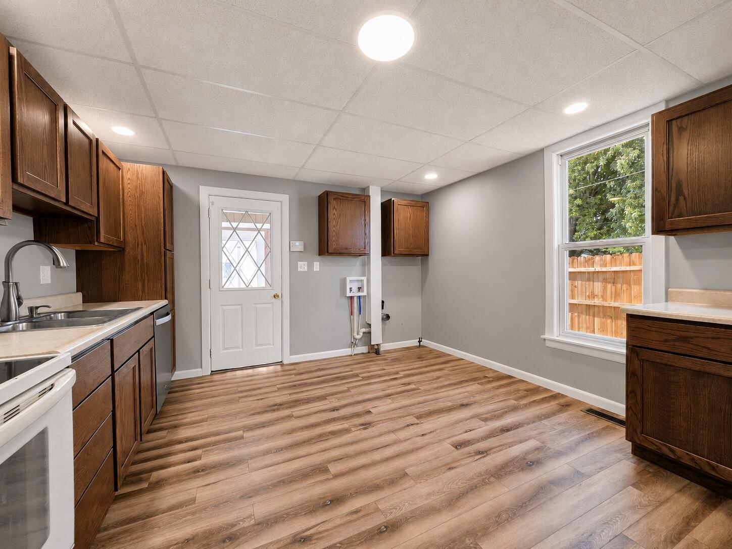 106 Snyder, Springfield, Ohio 45504