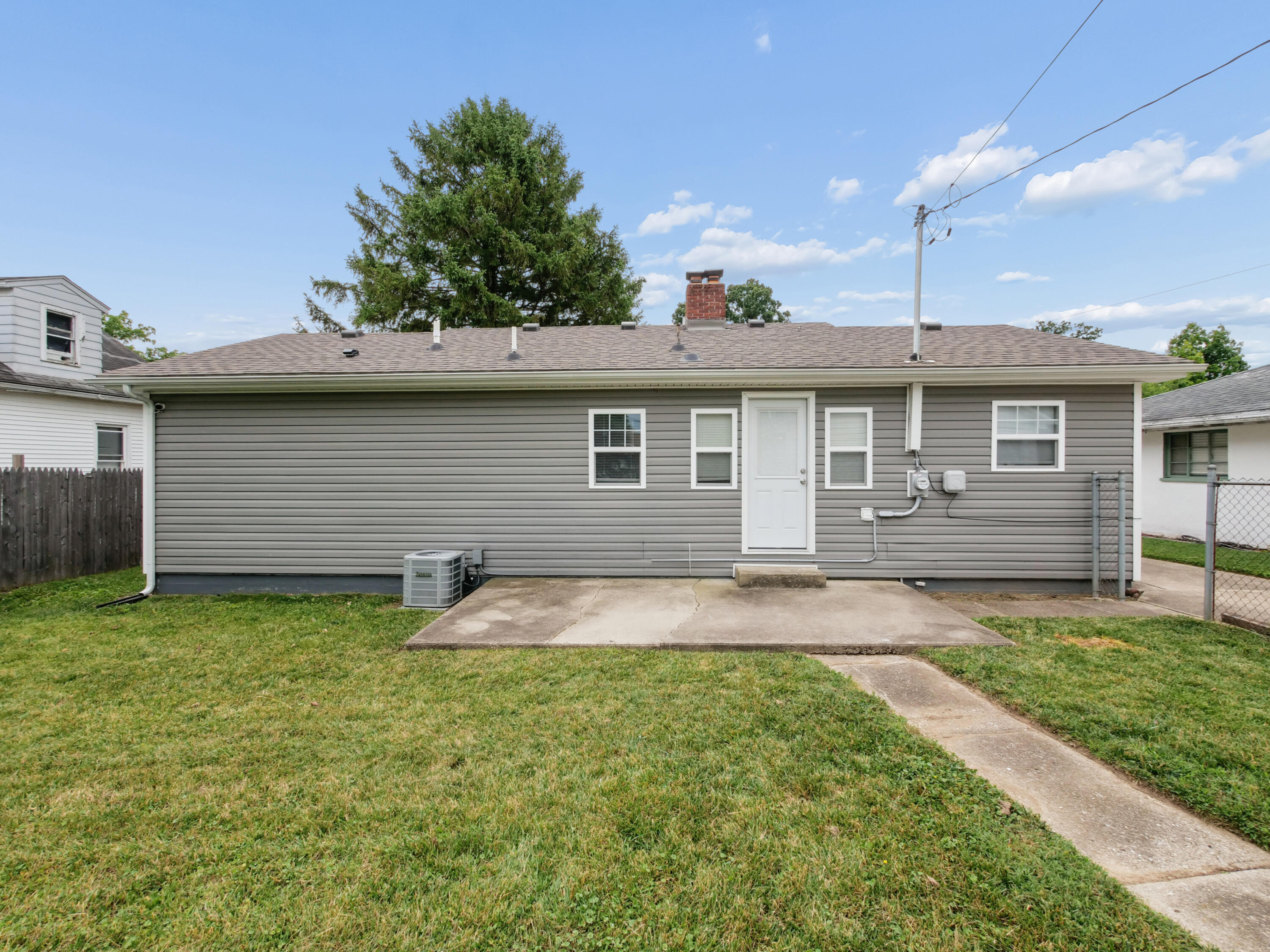 1815 Fieldstone, Dayton, Ohio 45414
