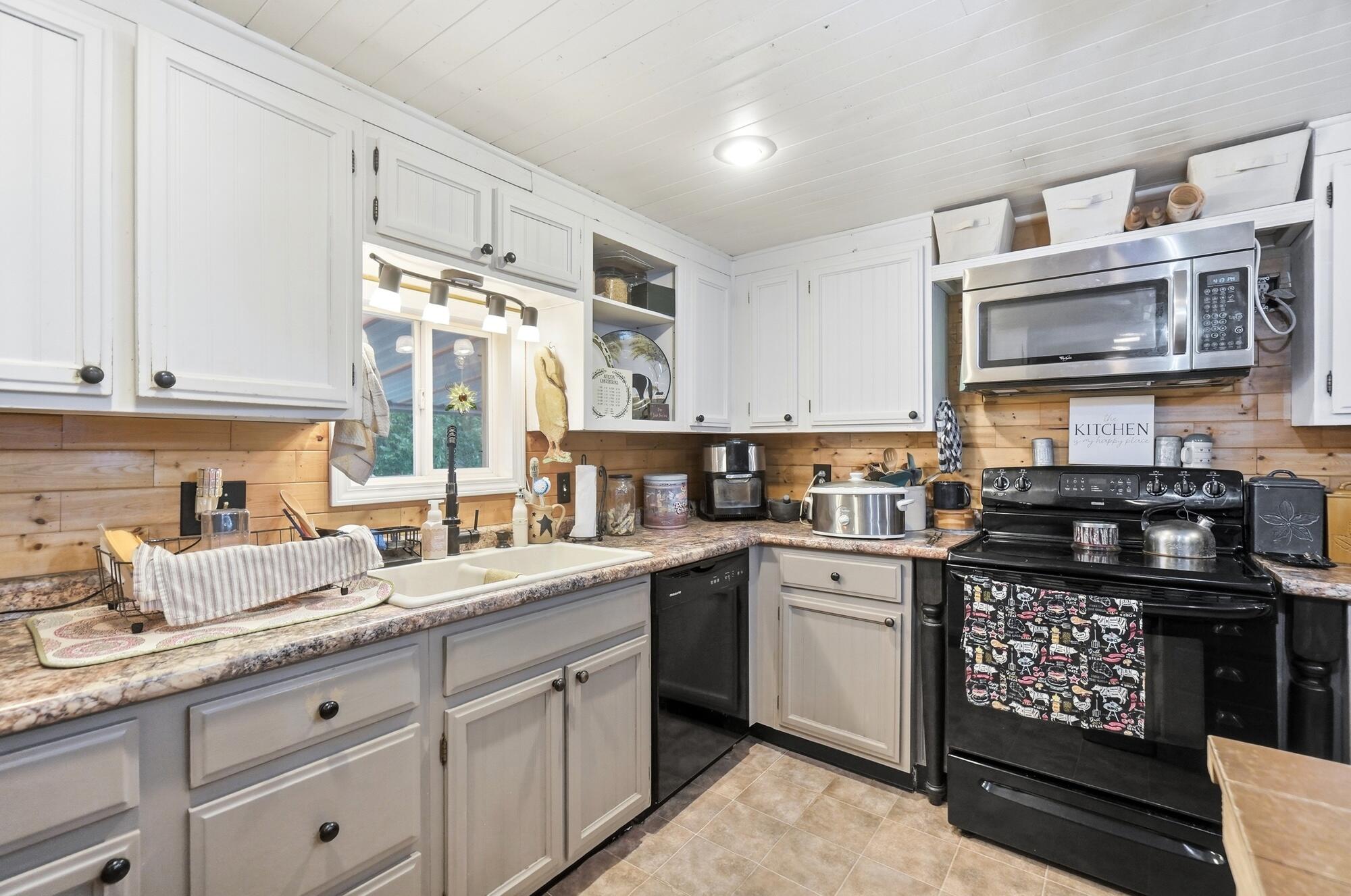 4100 Troy, Springfield, Ohio 45502