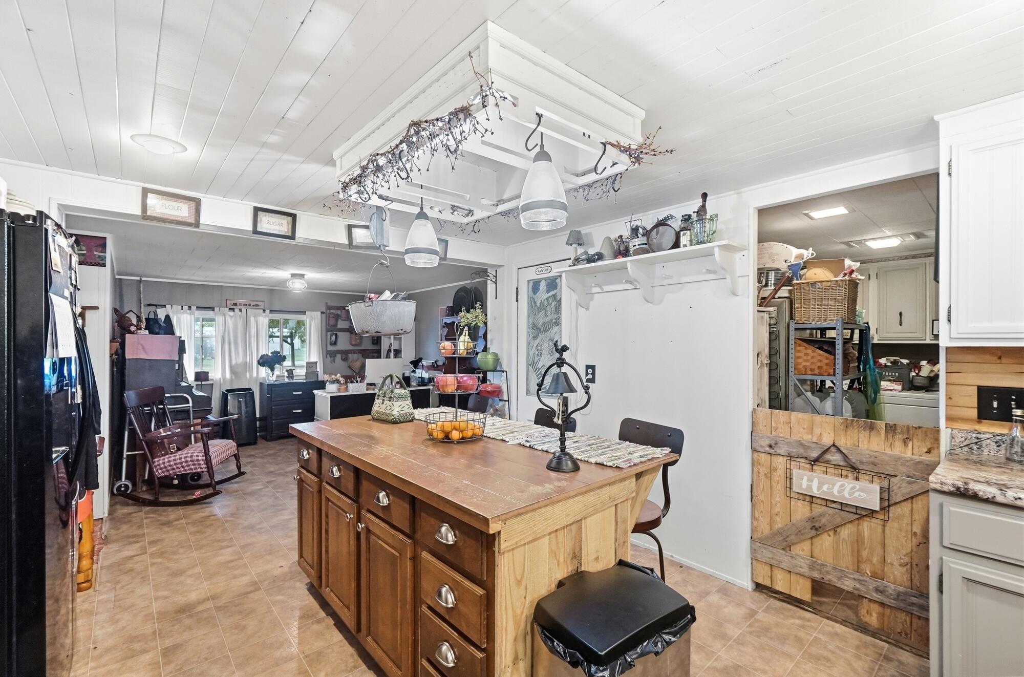 4100 Troy, Springfield, Ohio 45502