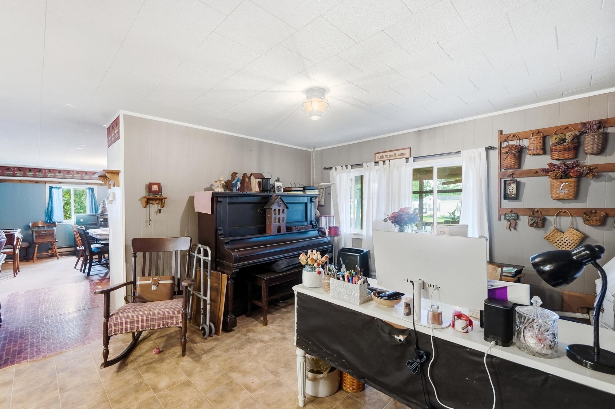 4100 Troy, Springfield, Ohio 45502