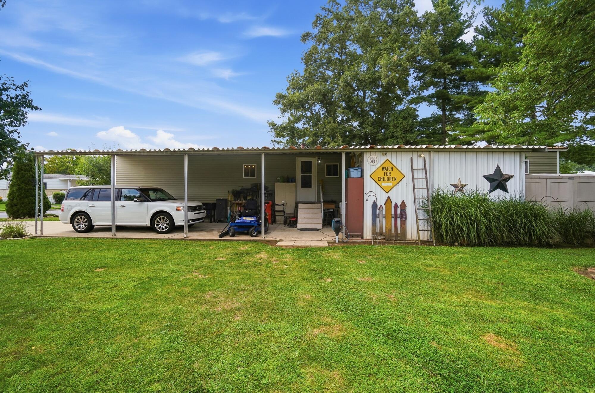 4100 Troy, Springfield, Ohio 45502