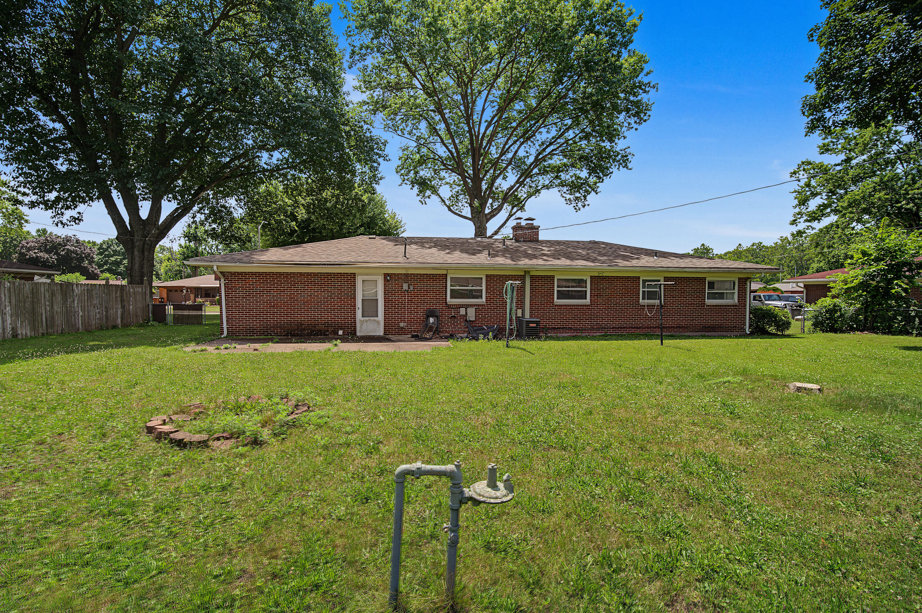 359 Pamela, Dayton, Ohio 45415