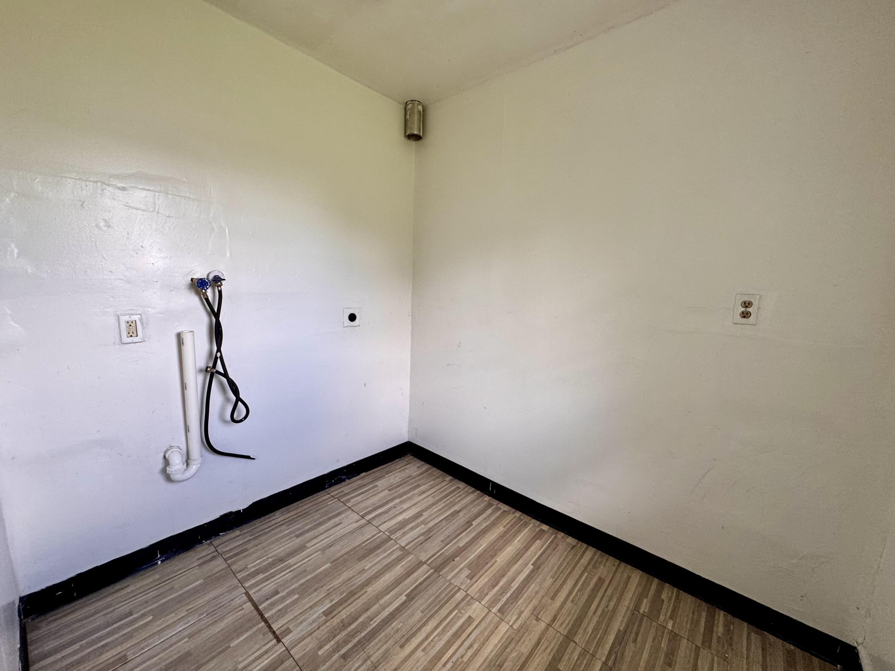 4517 Kammer, Dayton, Ohio 45417