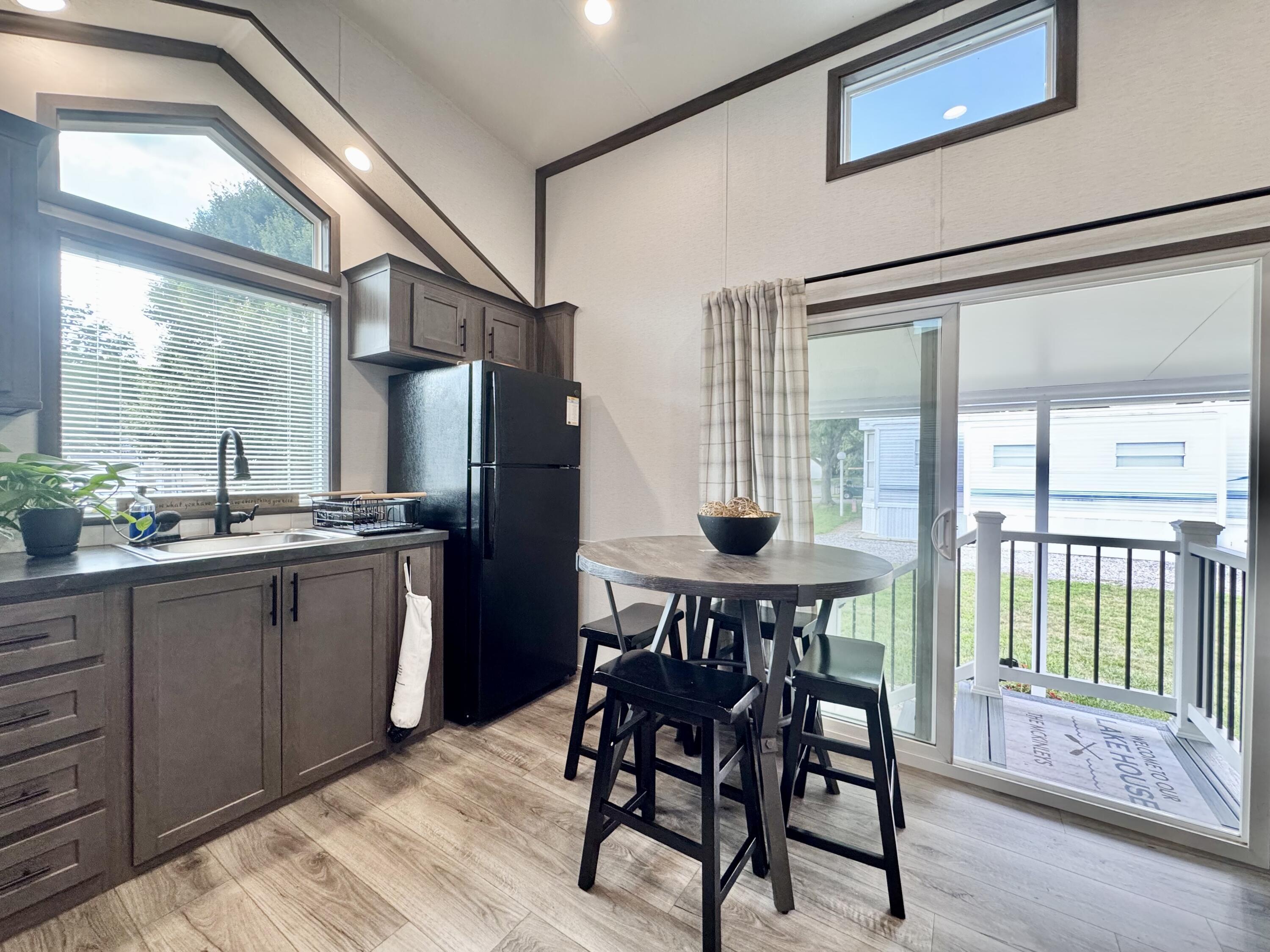 11377 Township Road 266, Lakeview, Ohio 43331