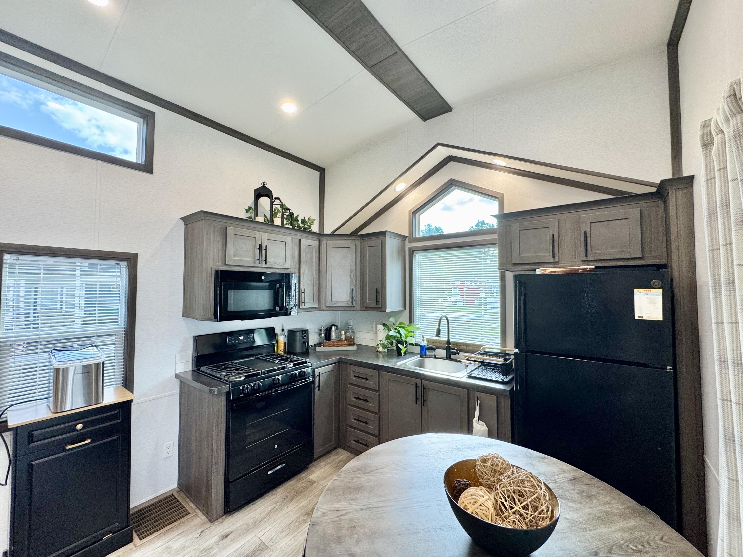 11377 Township Road 266, Lakeview, Ohio 43331