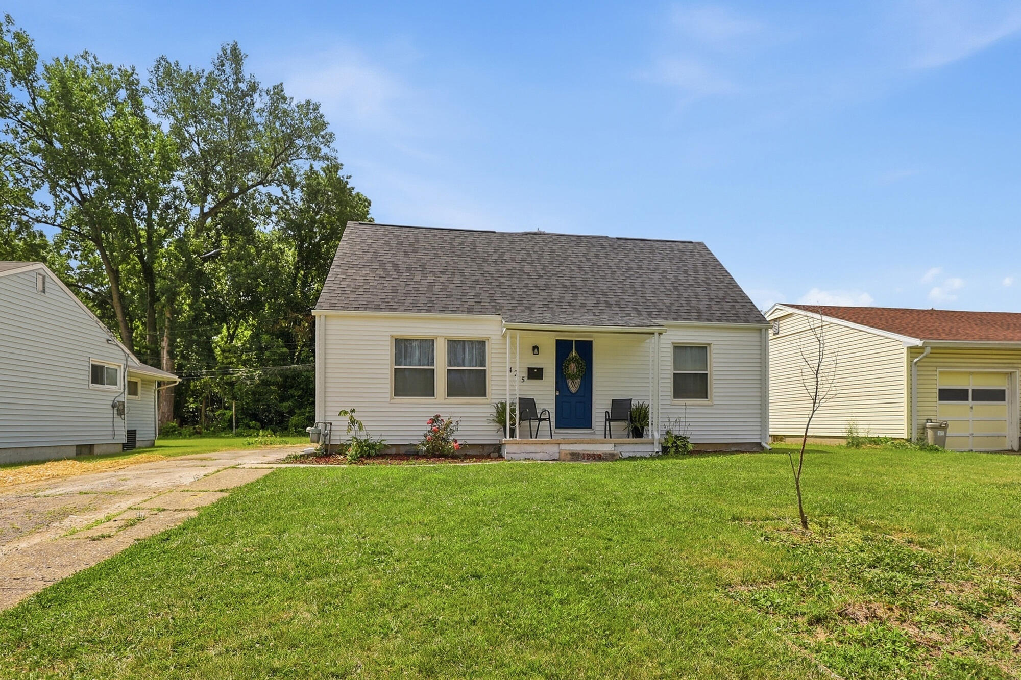 425 Parkwood, Springfield, Ohio 45506