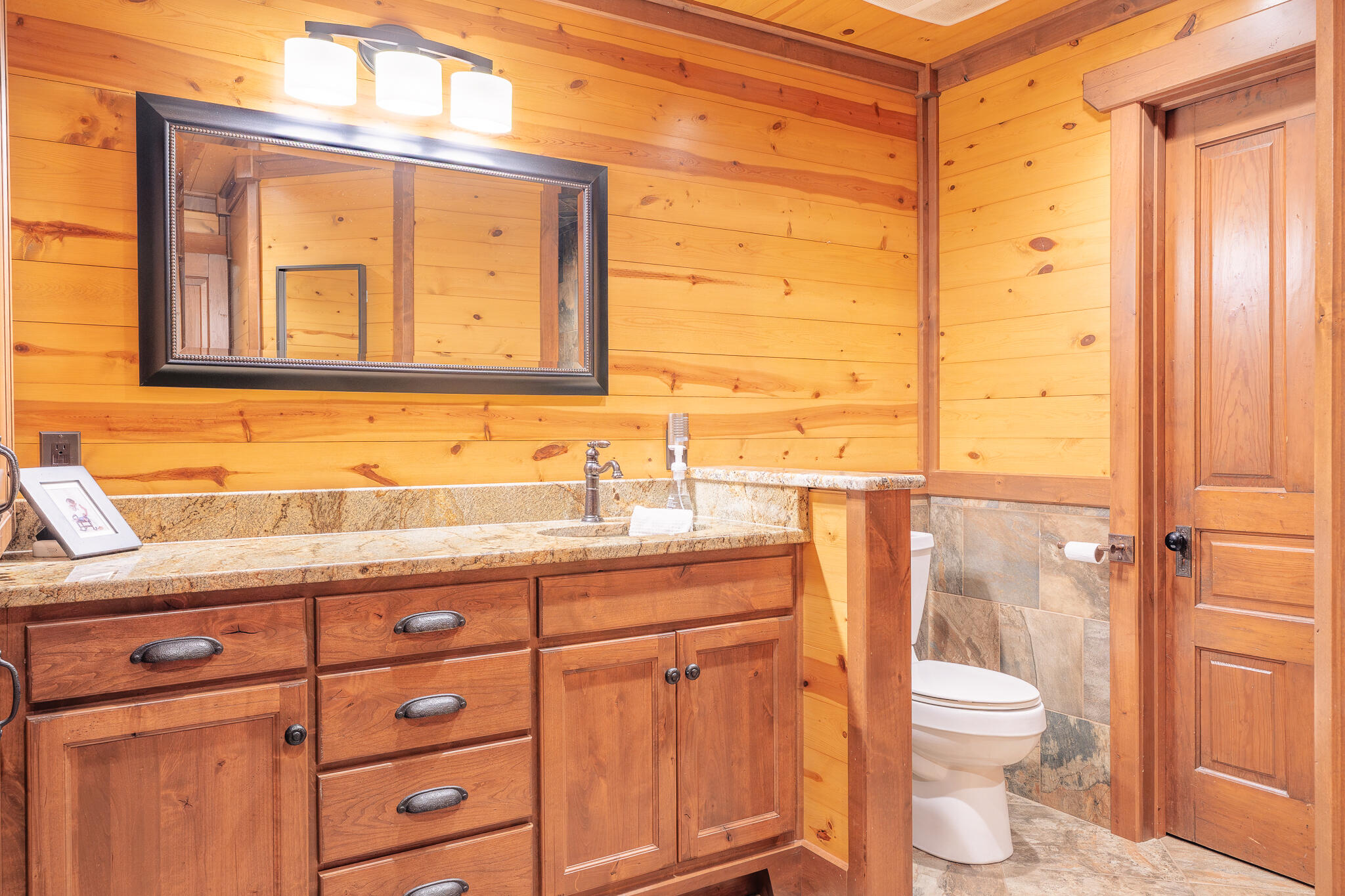 8163 Sugar Grove, Covington, Ohio 45318