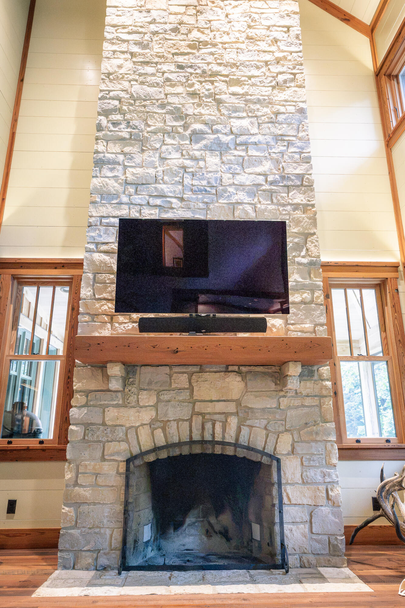 8163 Sugar Grove, Covington, Ohio 45318