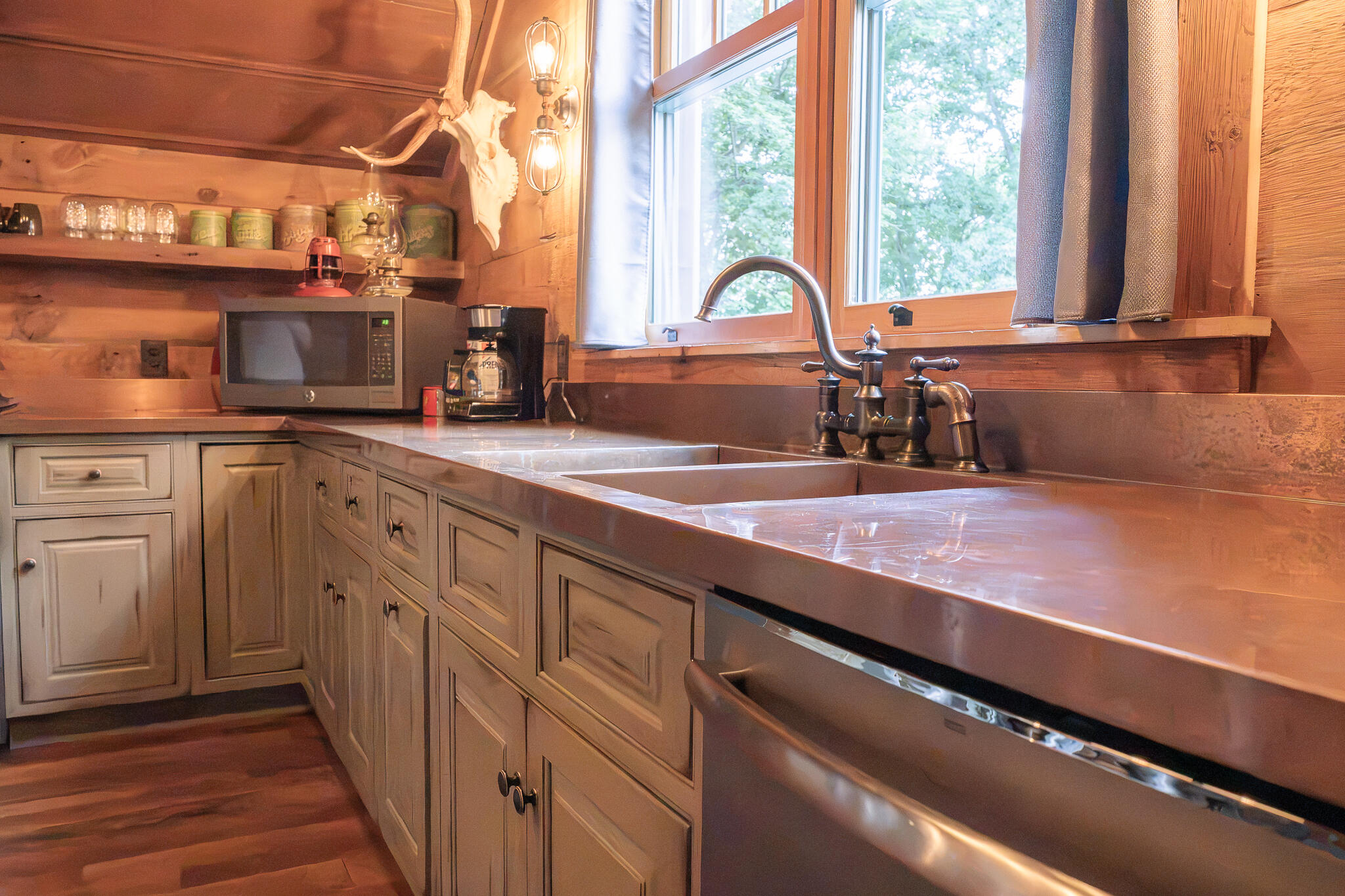 8163 Sugar Grove, Covington, Ohio 45318