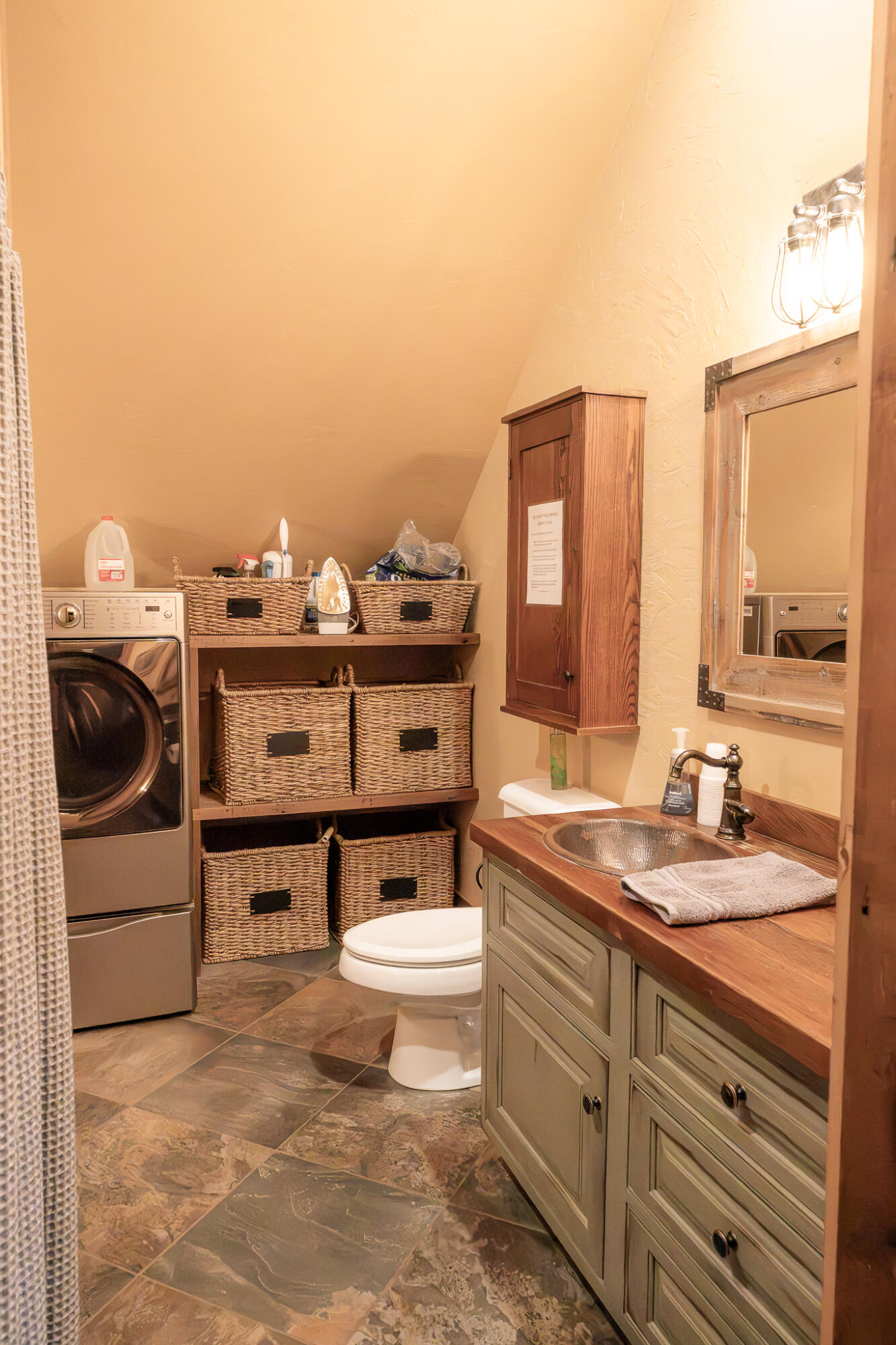 8163 Sugar Grove, Covington, Ohio 45318