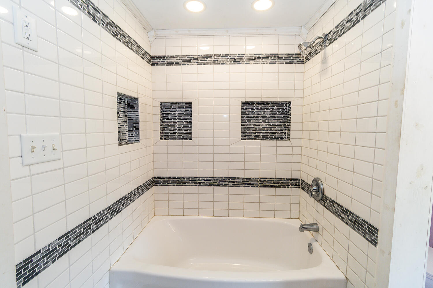 309 Main, West Manchester, Ohio 45382
