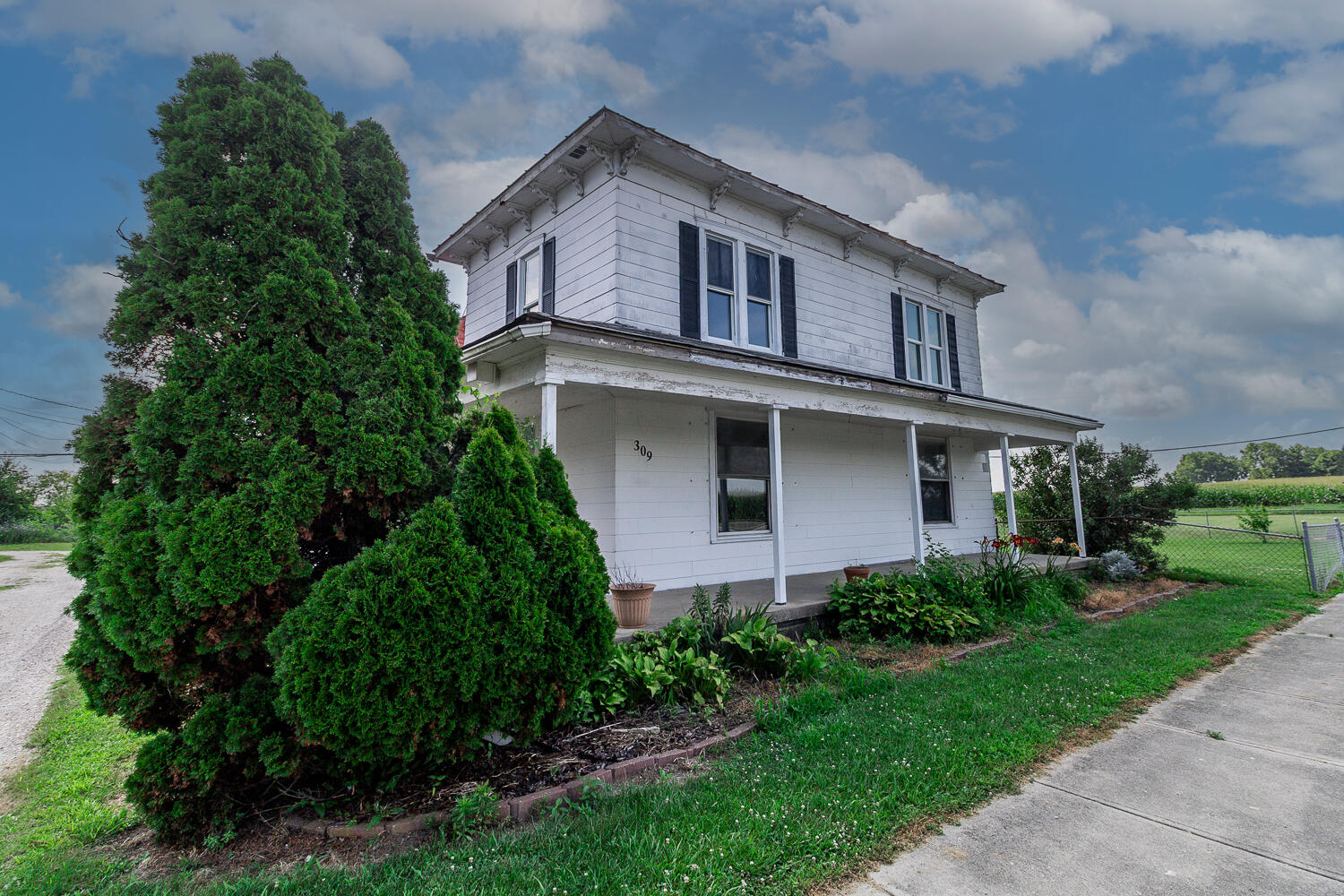 309 Main, West Manchester, Ohio 45382