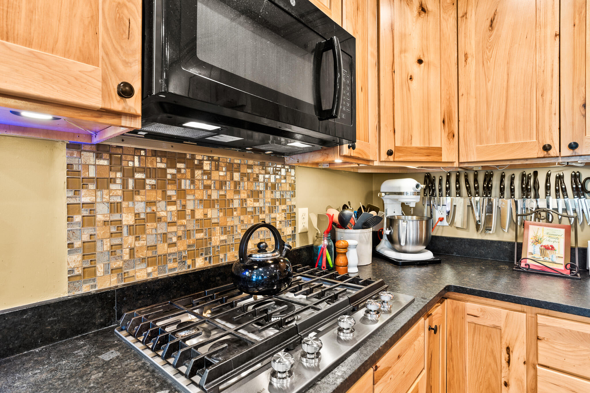 2490 Meadowpoint, Troy, Ohio 45373