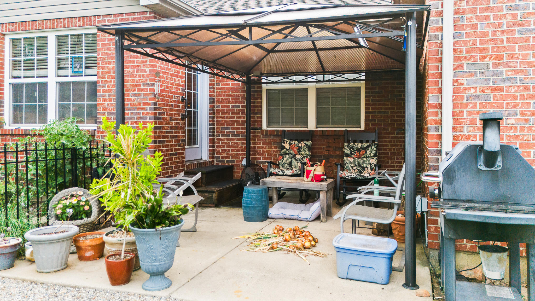 2490 Meadowpoint, Troy, Ohio 45373