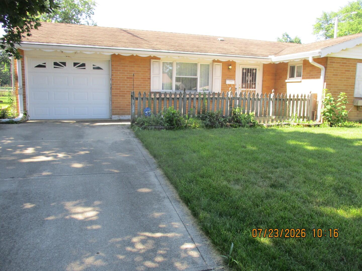 1022 Mayfield, Troy, Ohio 45373