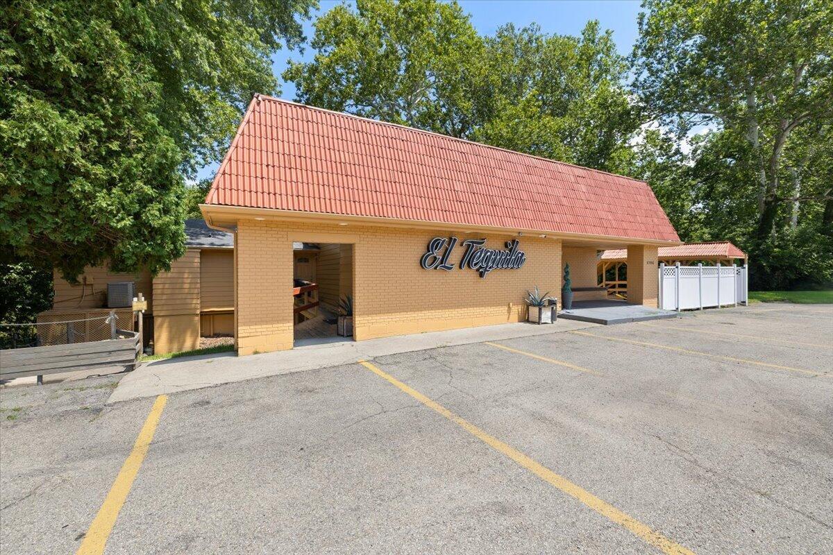 5795 County Road 25a, Piqua, Ohio 45356