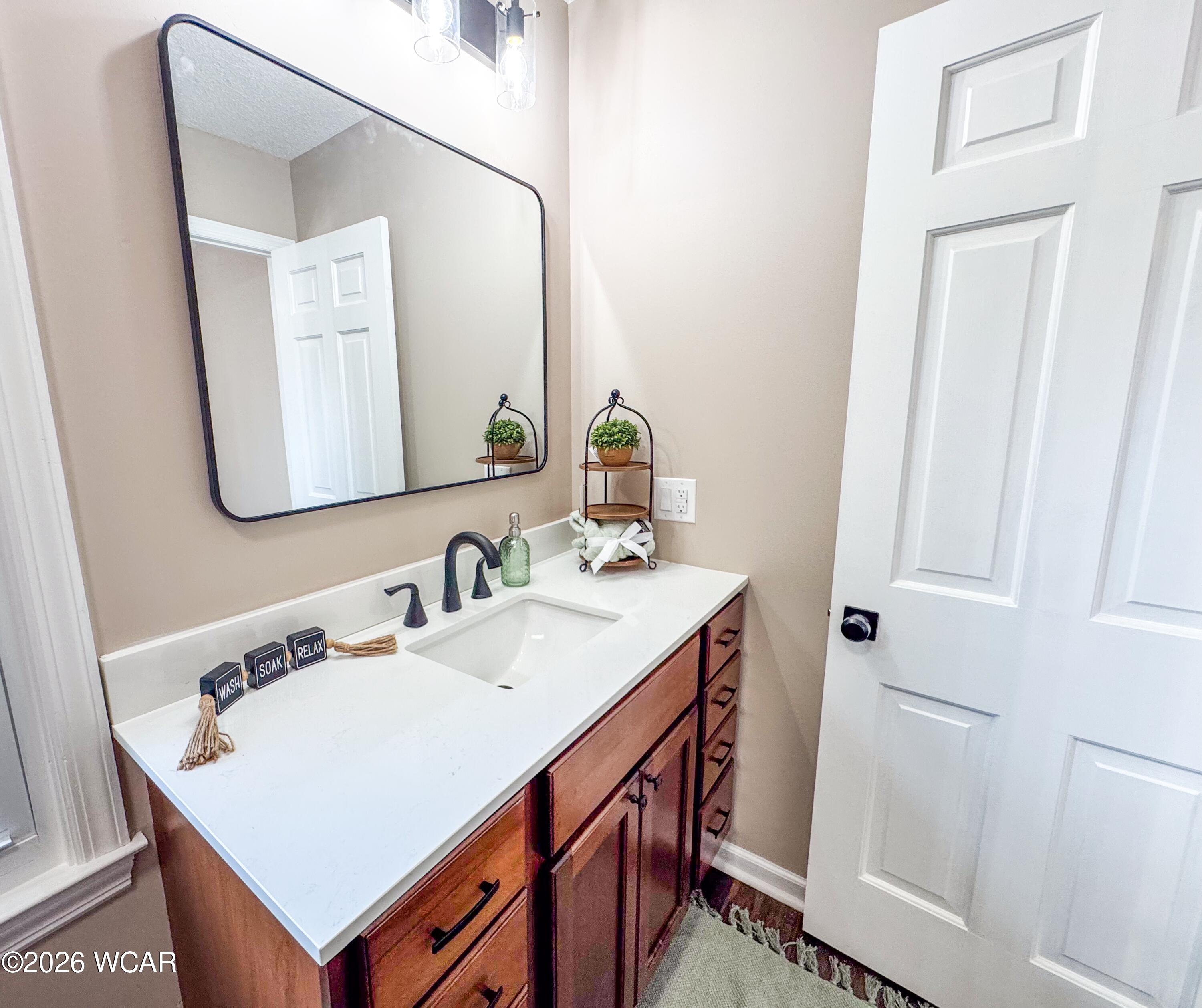 2320 London Drive, Lima, Ohio