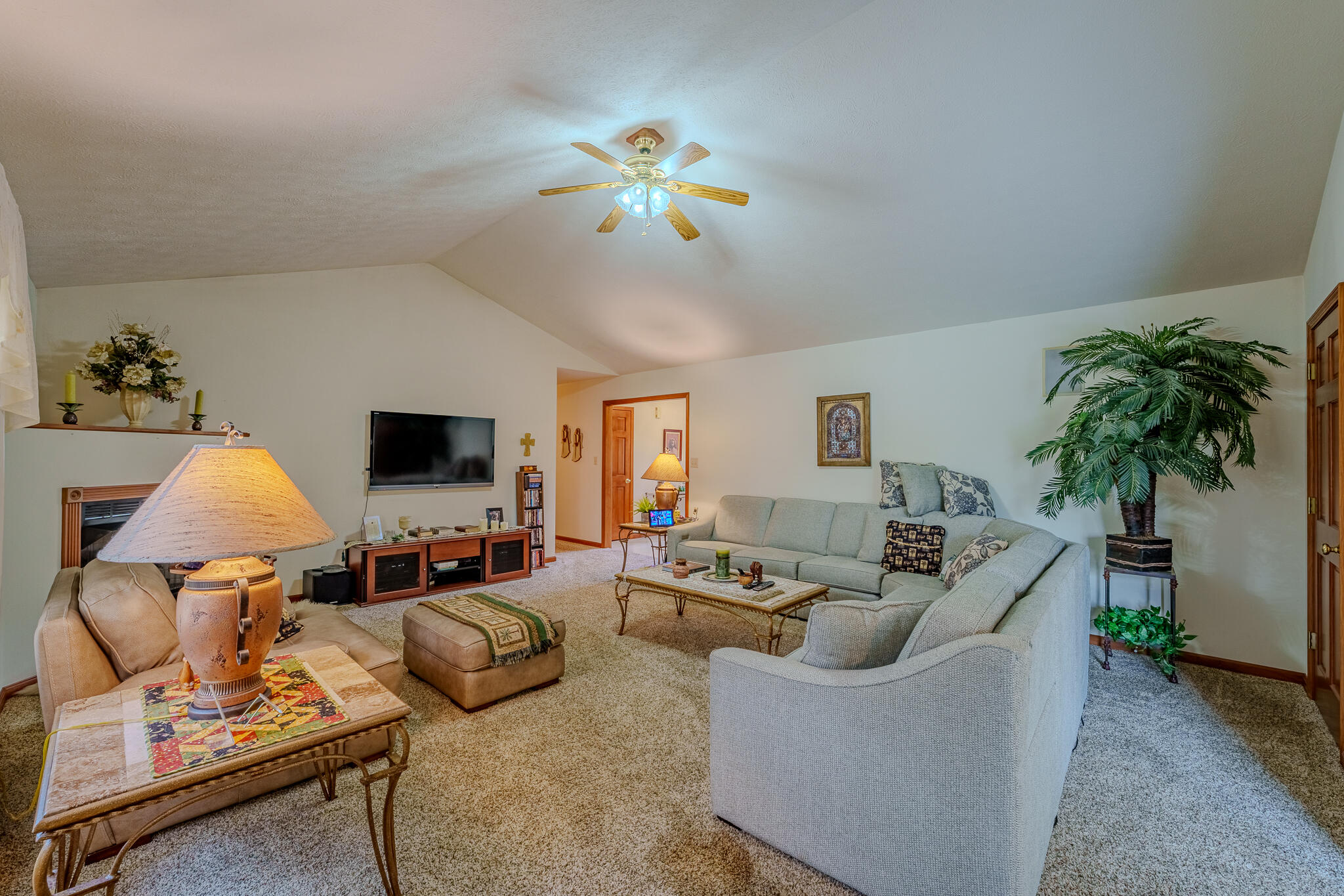 521 Hoewisher, Sidney, Ohio 45365