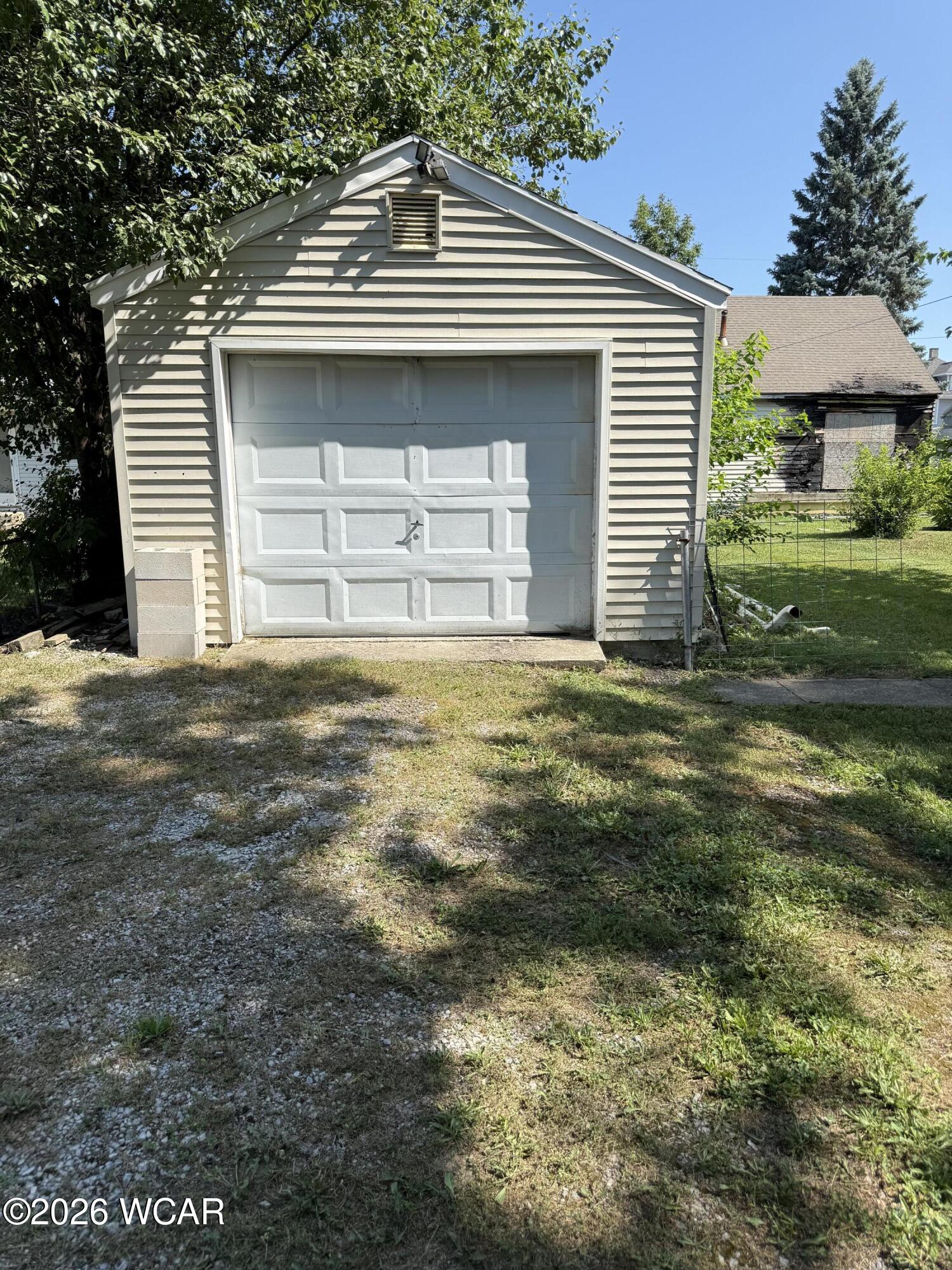 975 Richie Avenue, Lima, Ohio