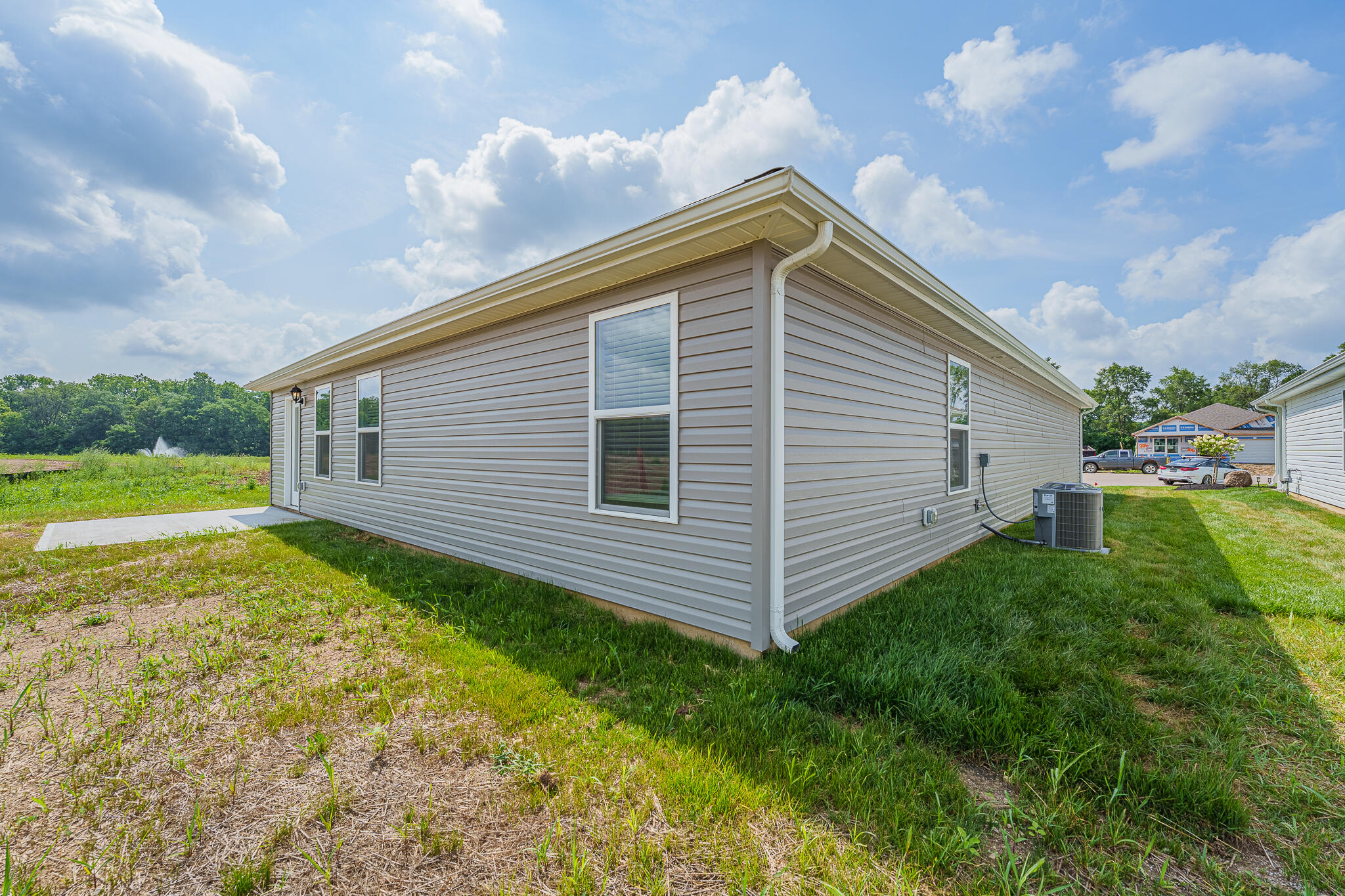 305 Lightfoot, New Carlisle, Ohio 45344