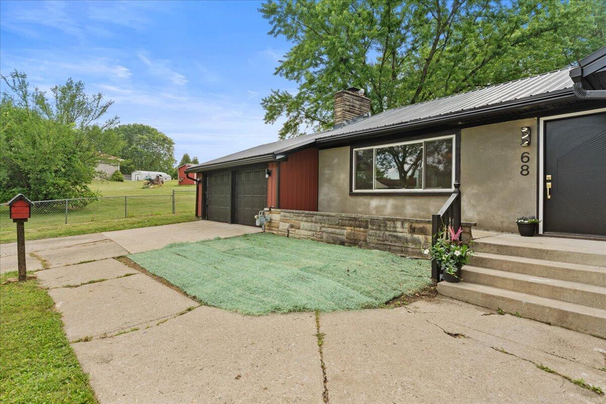 68 Skyline, Enon, Ohio 45323