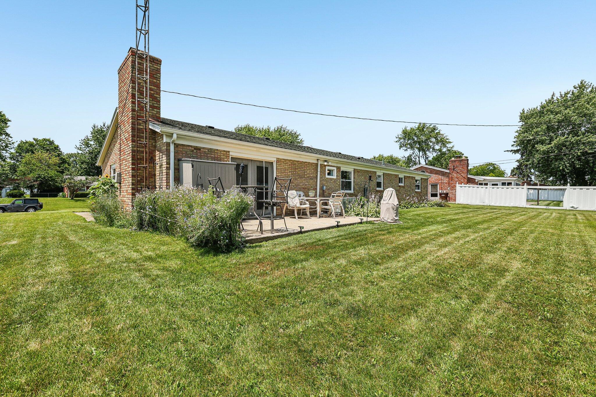281 Driftwood, Greenville, Ohio 45331