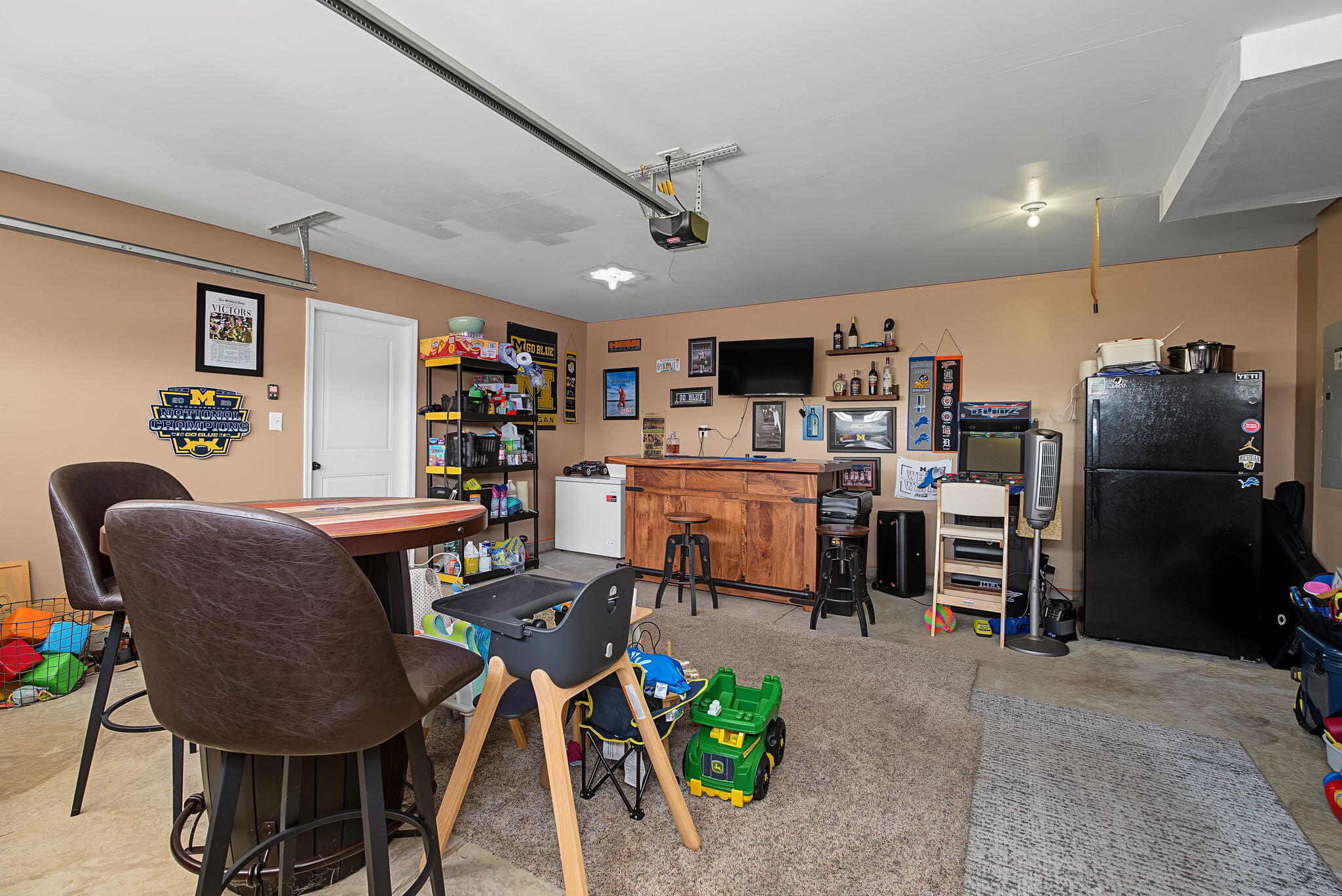 15 June, West Milton, Ohio 45383