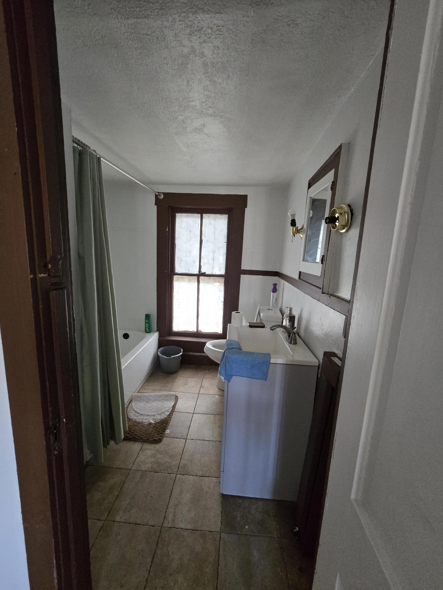 1908 Washington, Springfield, Ohio 45506