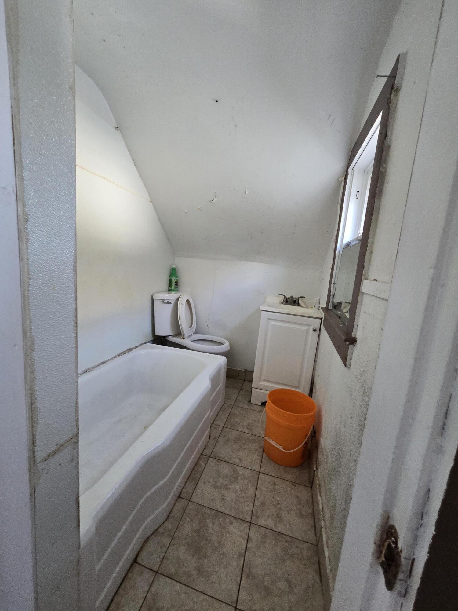 1908 Washington, Springfield, Ohio 45506