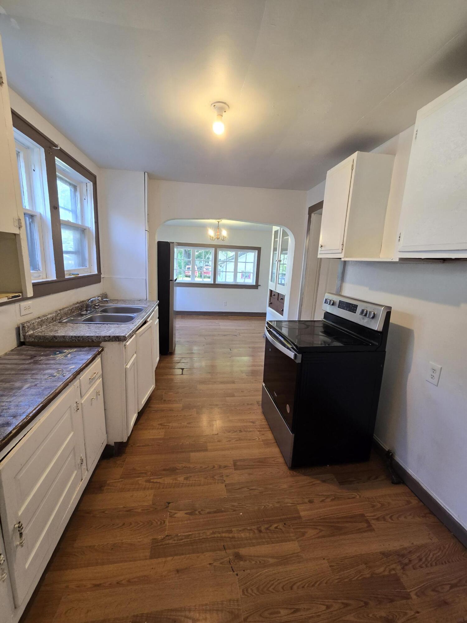1908 Washington, Springfield, Ohio 45506