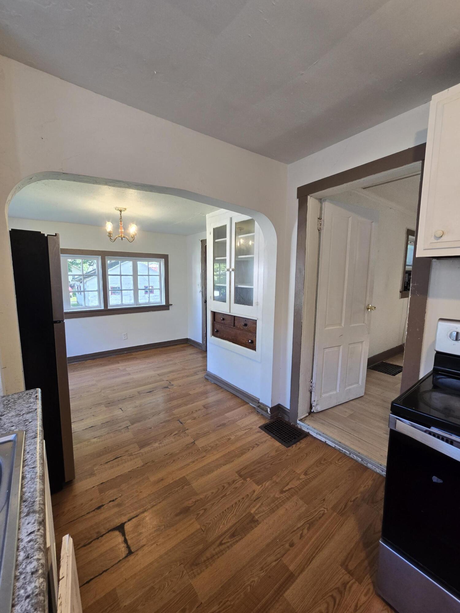 1908 Washington, Springfield, Ohio 45506