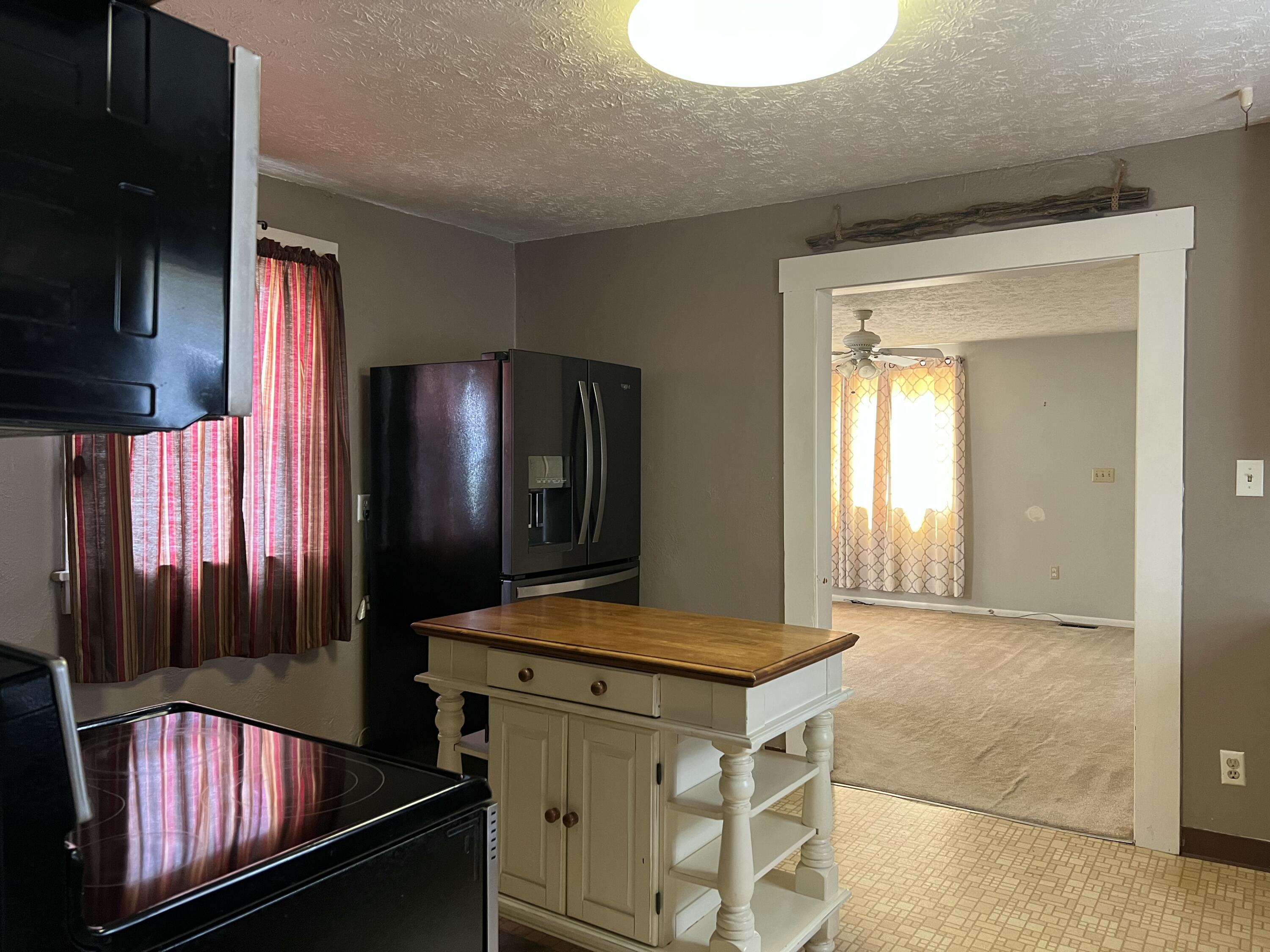 1243 Mulberry, Springfield, Ohio 45506