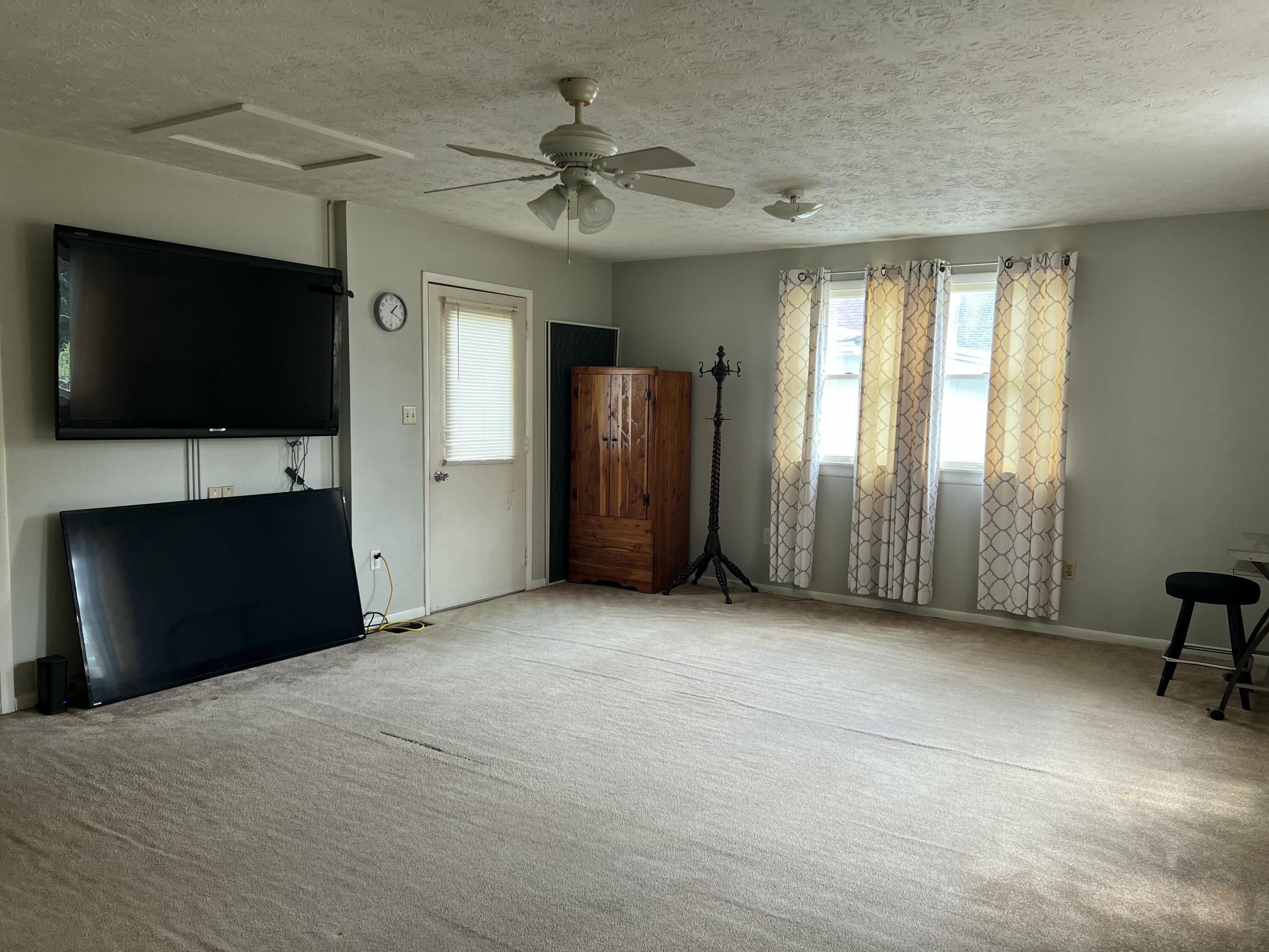 1243 Mulberry, Springfield, Ohio 45506