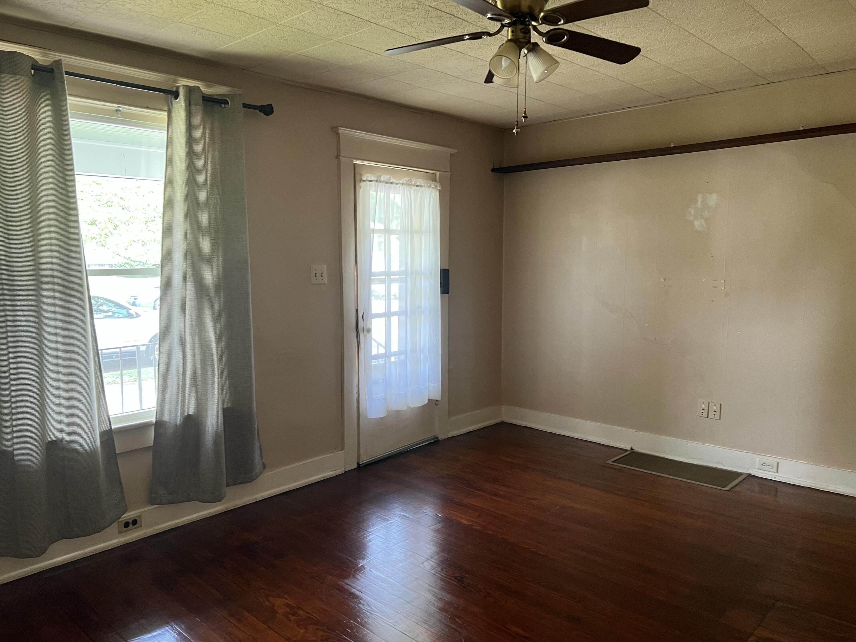 1243 Mulberry, Springfield, Ohio 45506
