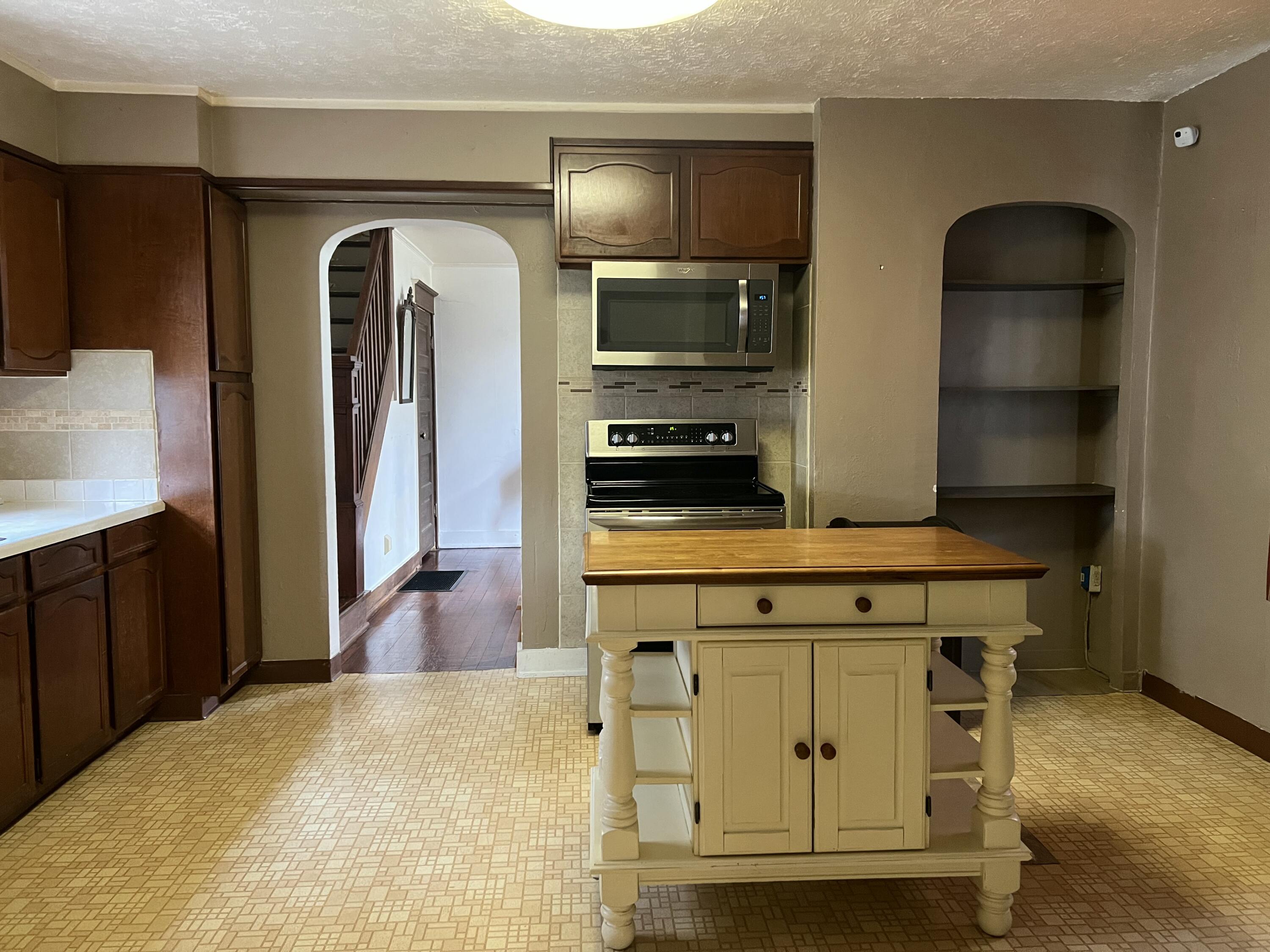 1243 Mulberry, Springfield, Ohio 45506