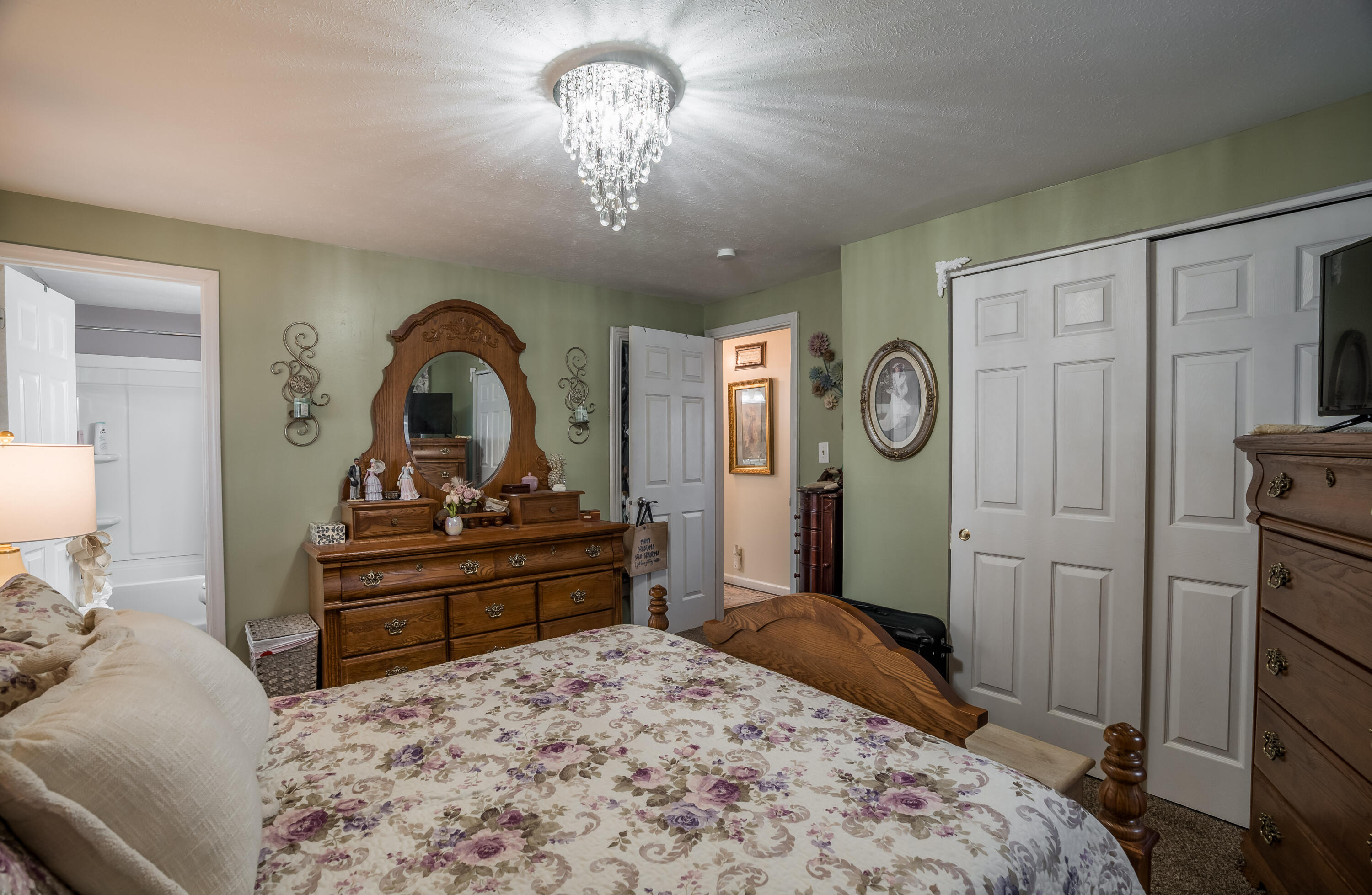 2442 Aldrin, Sidney, Ohio 45365
