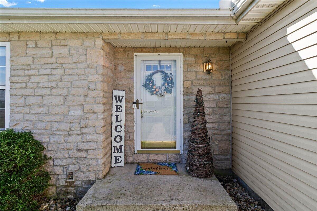 381 Elm, North Lewisburg, Ohio 43060