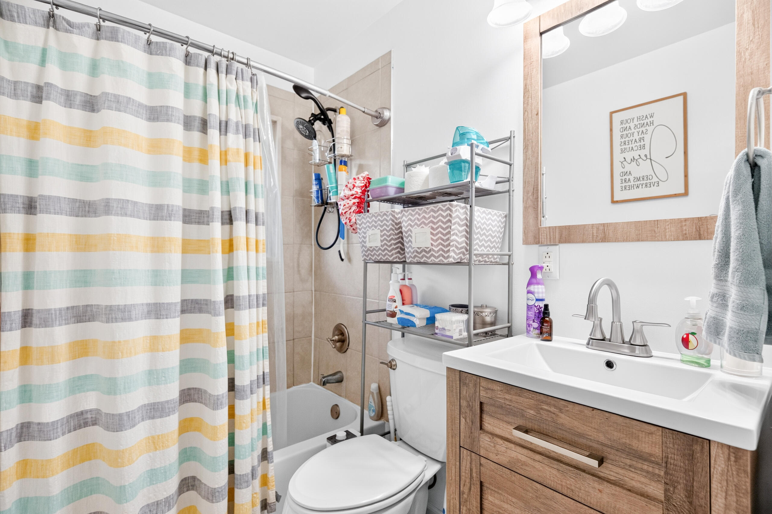 1129 Hawthorne, Sidney, Ohio 45365