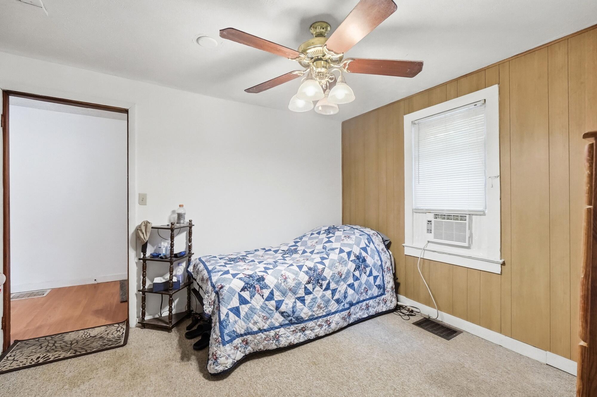 3215 Saint Paris, Springfield, Ohio 45504