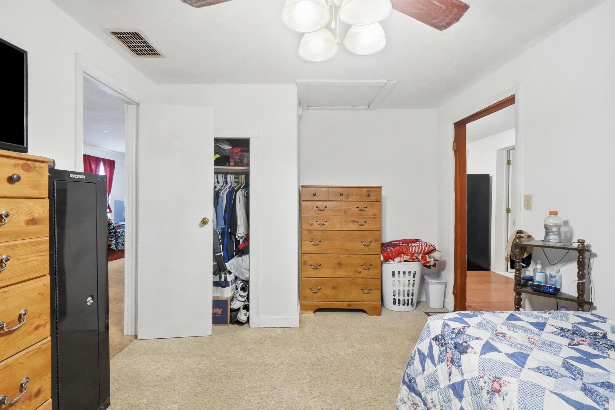 3215 Saint Paris, Springfield, Ohio 45504