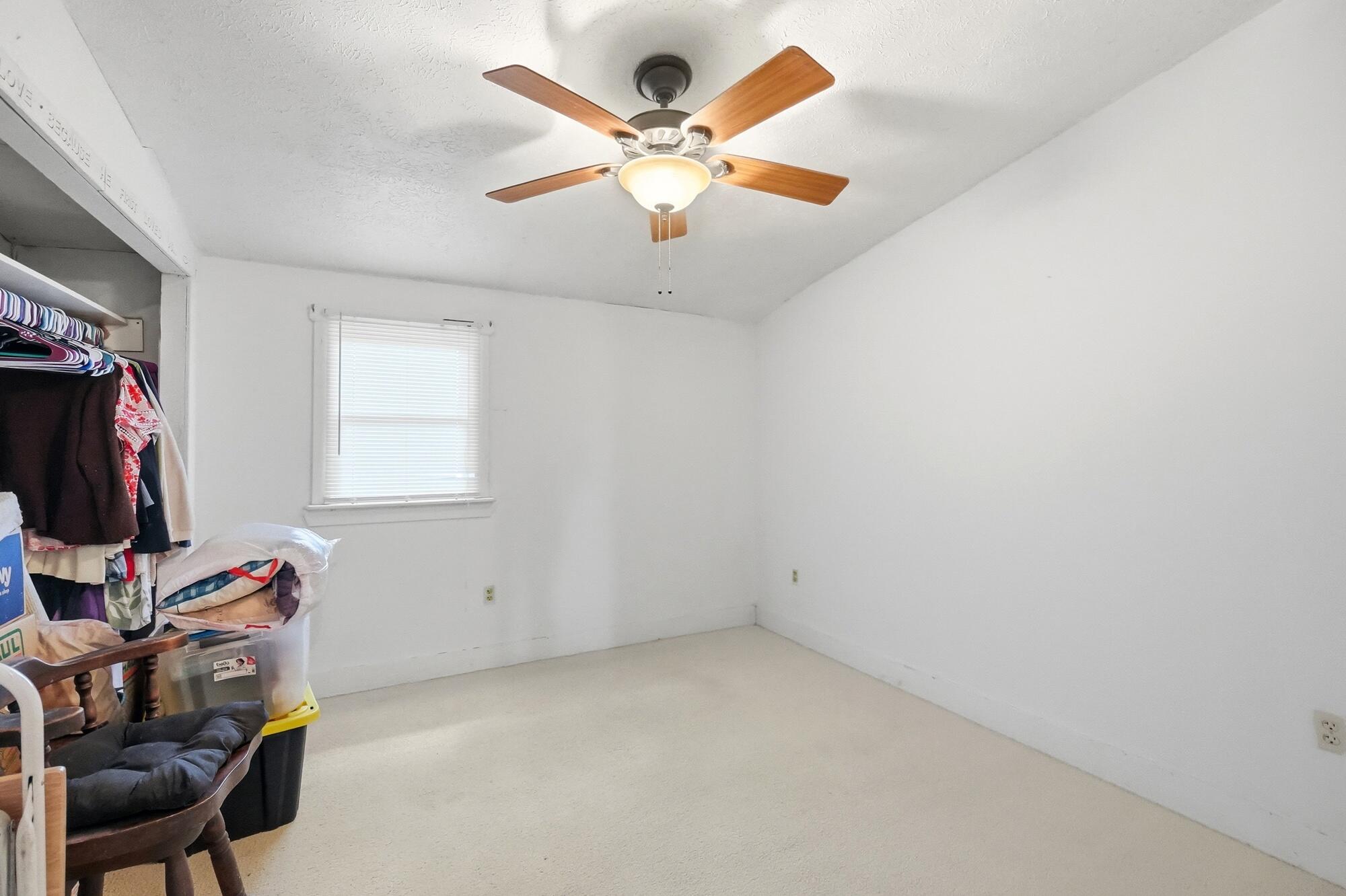 3215 Saint Paris, Springfield, Ohio 45504