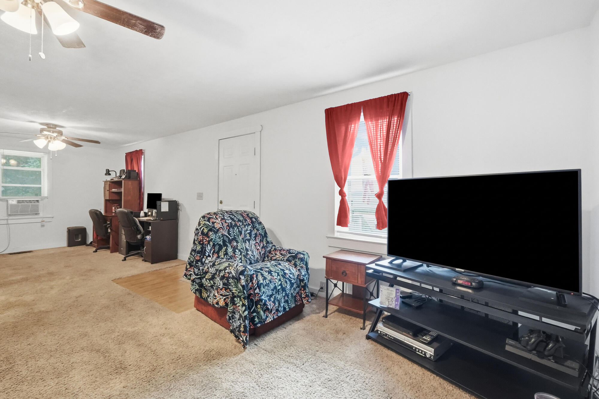 3215 Saint Paris, Springfield, Ohio 45504