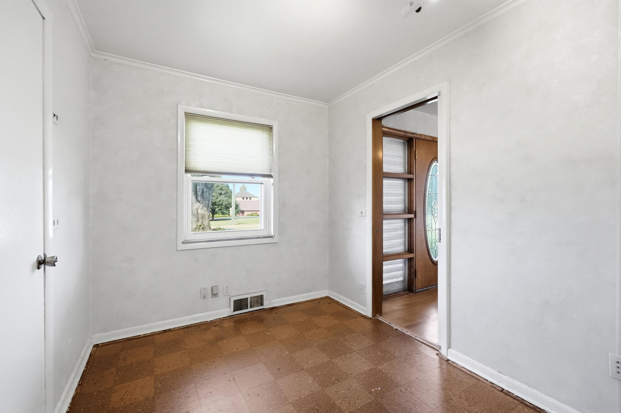 1770 Saint Paris, Springfield, Ohio 45504
