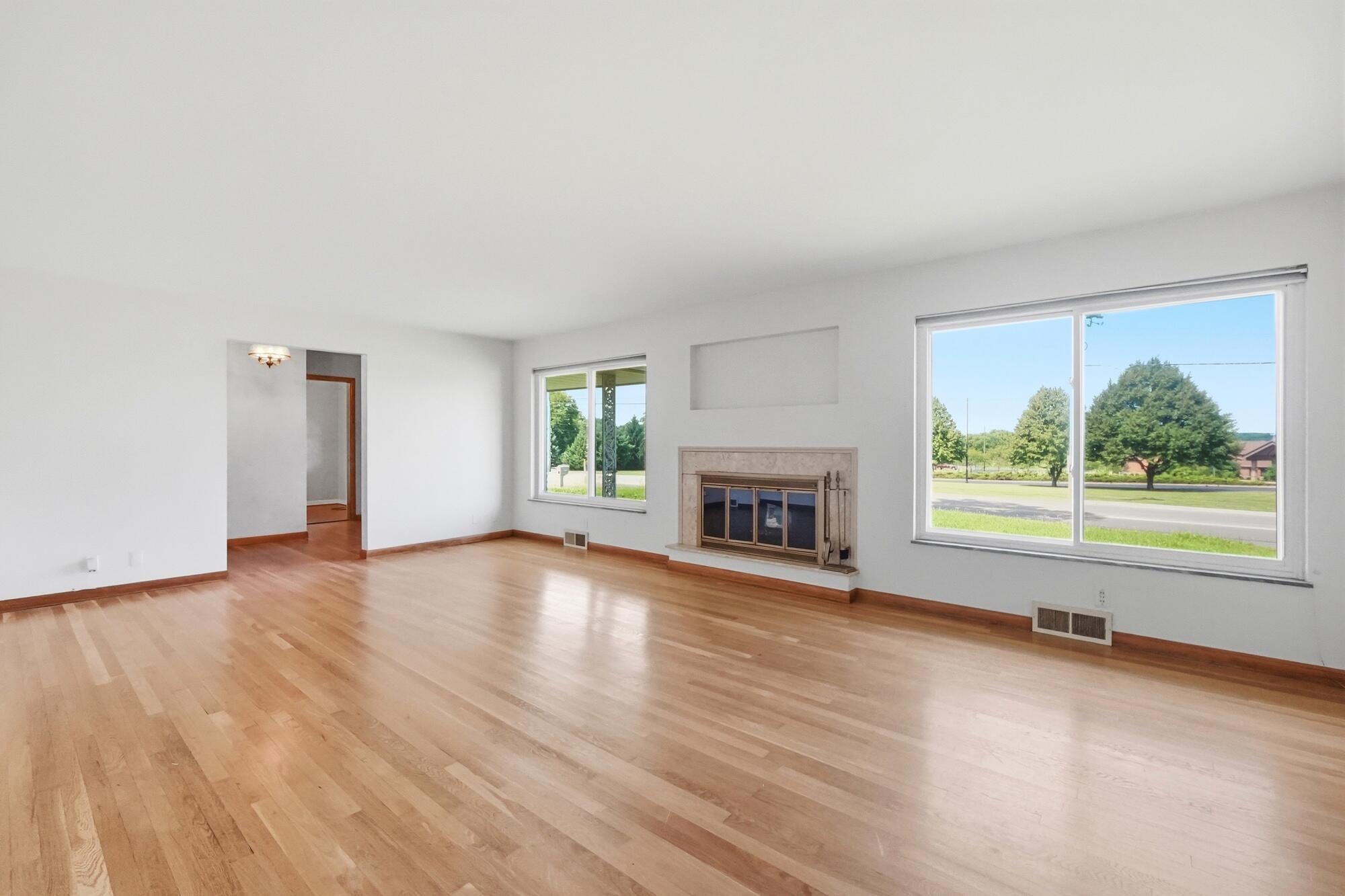 1770 Saint Paris, Springfield, Ohio 45504