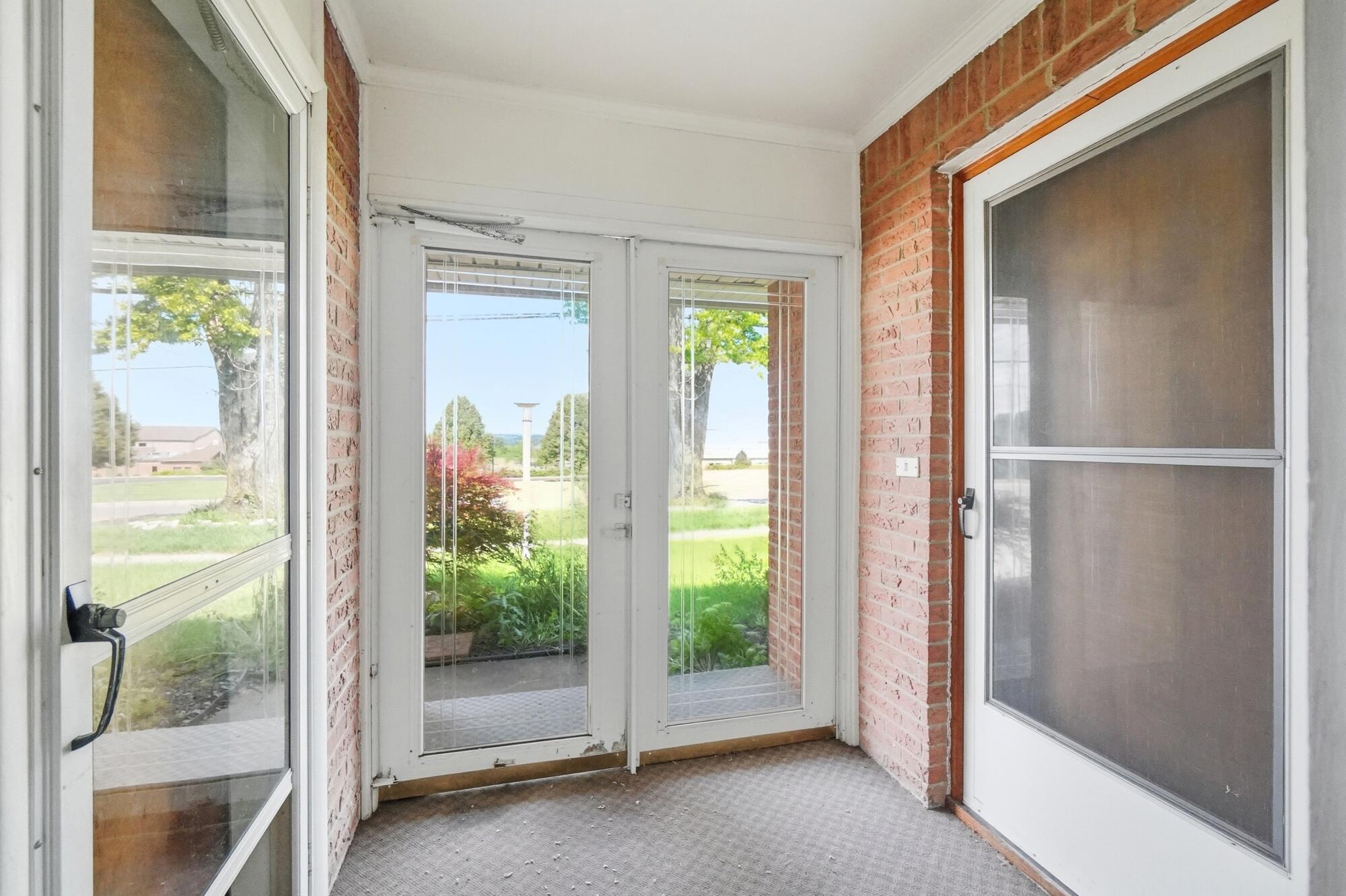 1770 Saint Paris, Springfield, Ohio 45504