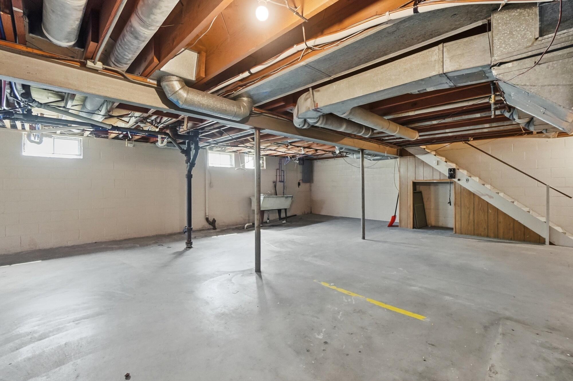 1770 Saint Paris, Springfield, Ohio 45504