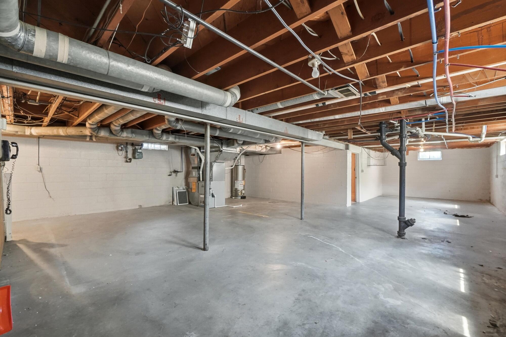 1770 Saint Paris, Springfield, Ohio 45504